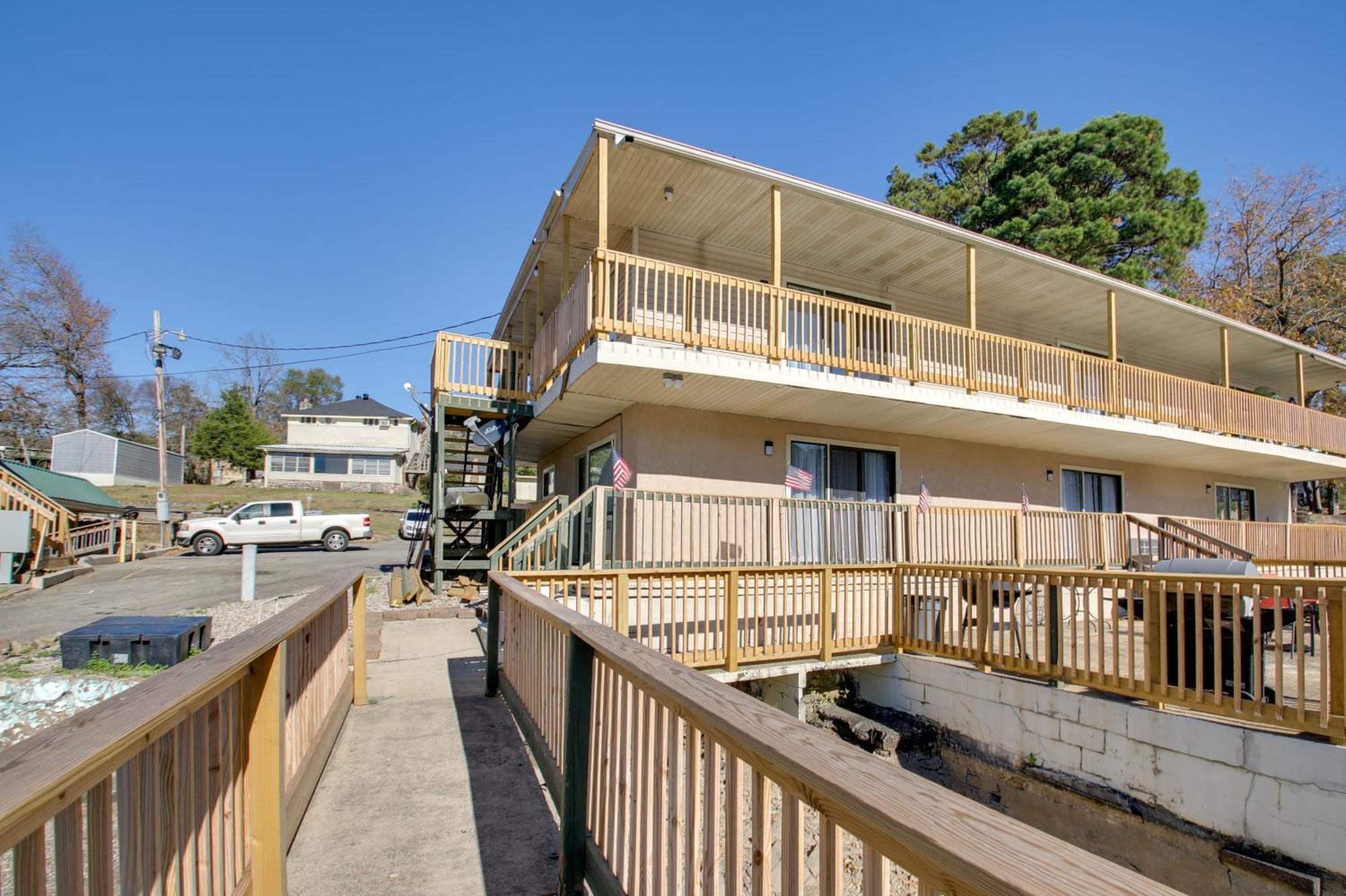 Hot Springs Condo With Lake Access And Boat Dock! المظهر الخارجي الصورة